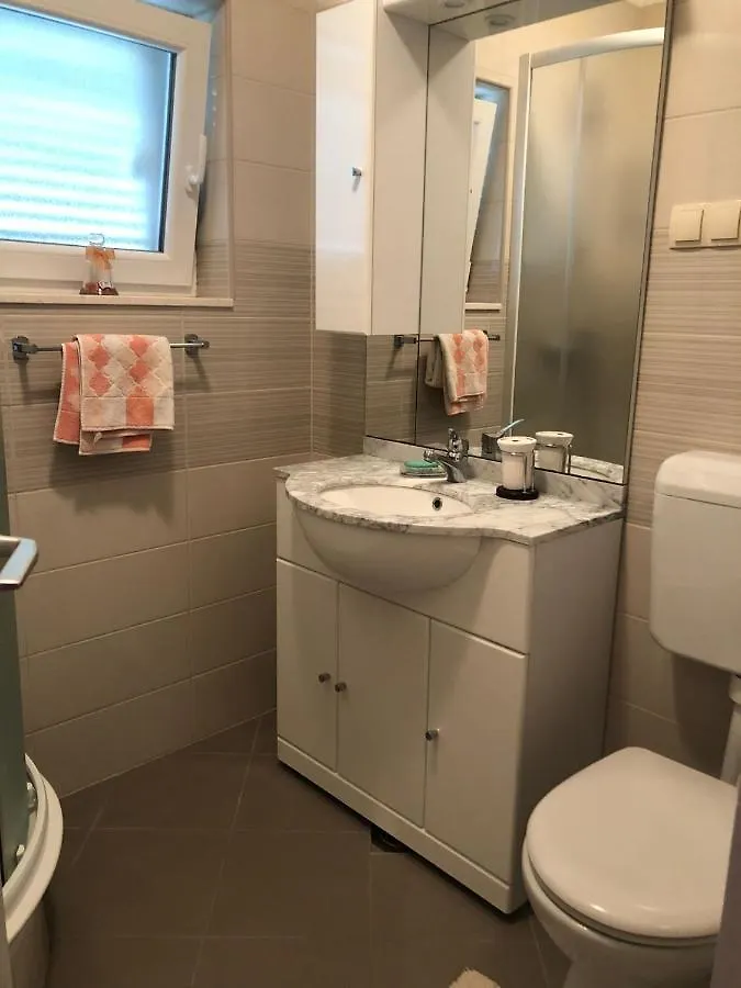 Apartments Nada Selce