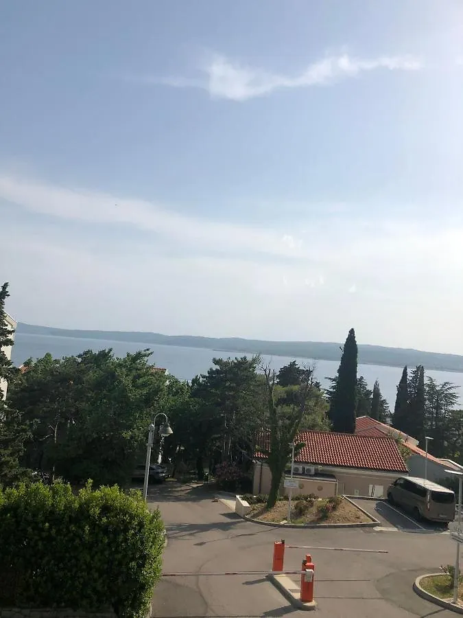 Apartments Nada Selce